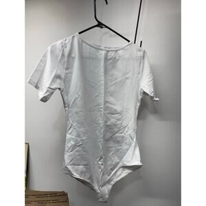 Molldan Women's White short sleeve bodysuit adult basic size XL